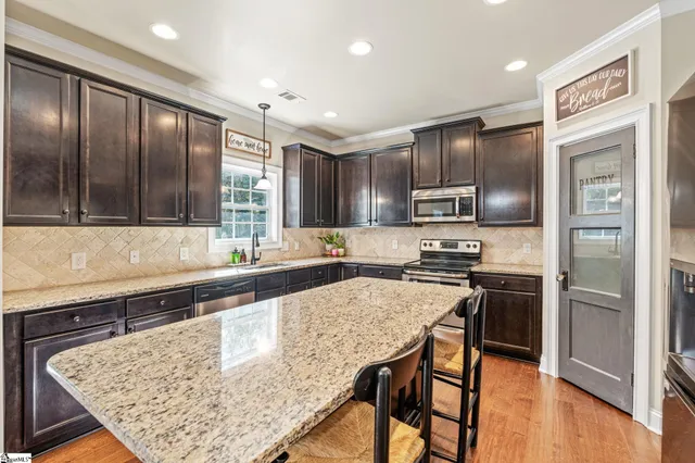 $699,000 | 27 Laurelhart Lane, Simpsonville, SC 29681