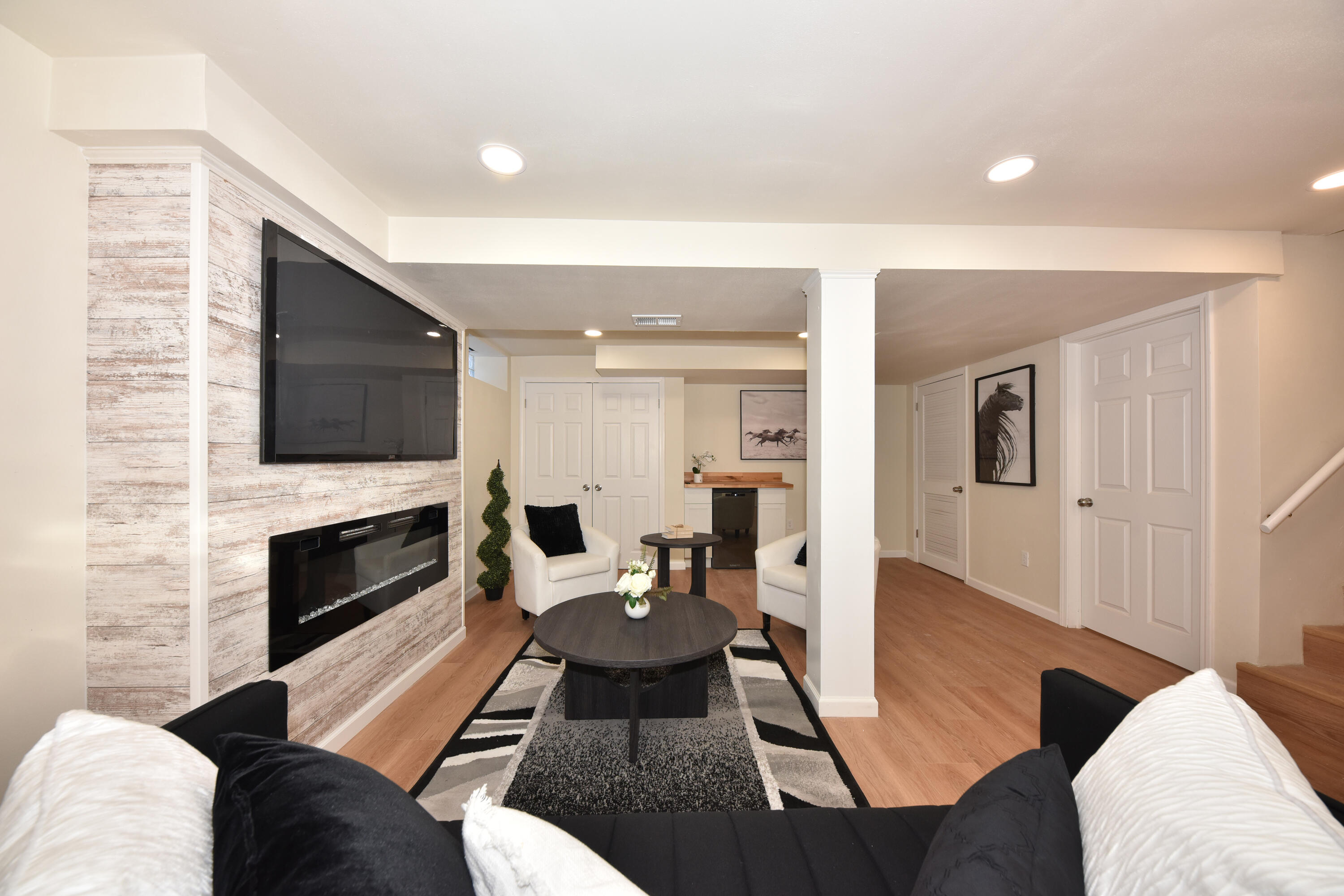 3165 North 87th Street Milwaukee, WI 53222 - Photo 25 of 35 Rec Room