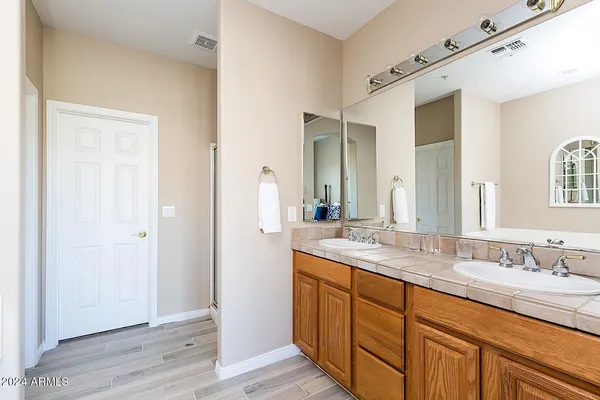 $6,750 | 16420 North Thompson Peak Parkway, Unit 1049, Scottsdale, AZ 85260