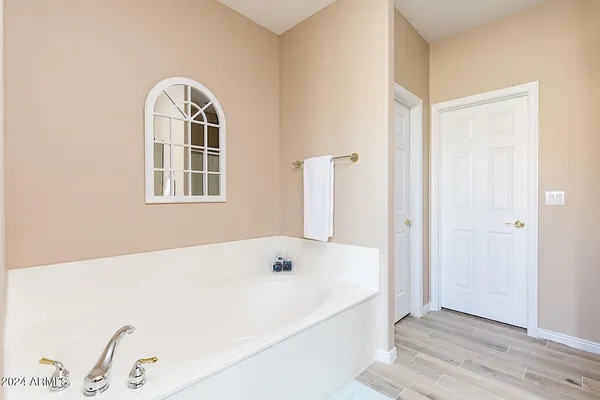 $6,750 | 16420 North Thompson Peak Parkway, Unit 1049, Scottsdale, AZ 85260