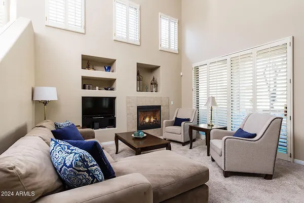 $6,750 | 16420 North Thompson Peak Parkway, Unit 1049, Scottsdale, AZ 85260