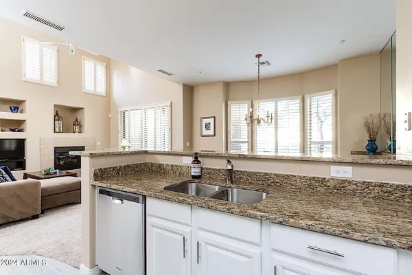 $6,750 | 16420 North Thompson Peak Parkway, Unit 1049, Scottsdale, AZ 85260