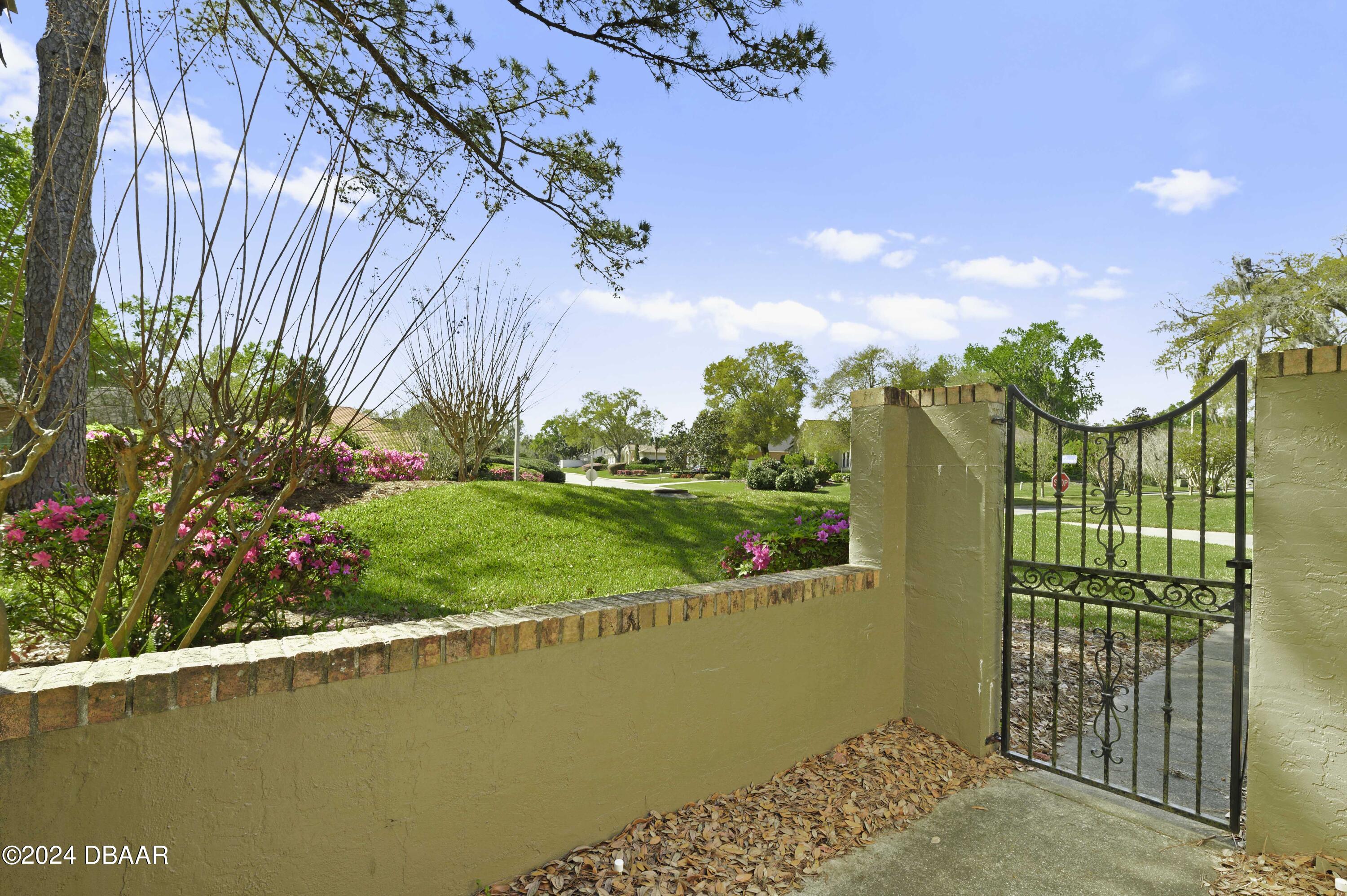 1896 Southeast Clatter Bridge Road Ocala, FL 34471 - Photo 3 of 29 0.2