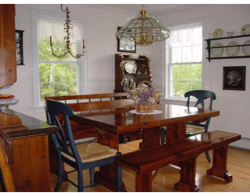 171 Kimball Road Amesbury, MA 01913 - Photo 4 of 9