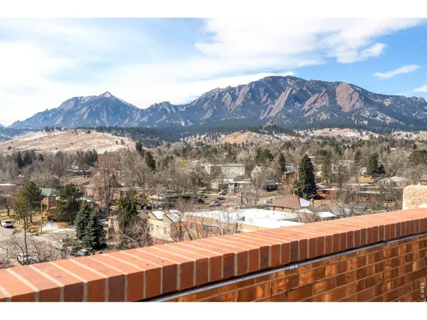 $650,000 | 850 20th Street, Unit 502, Boulder, CO 80302