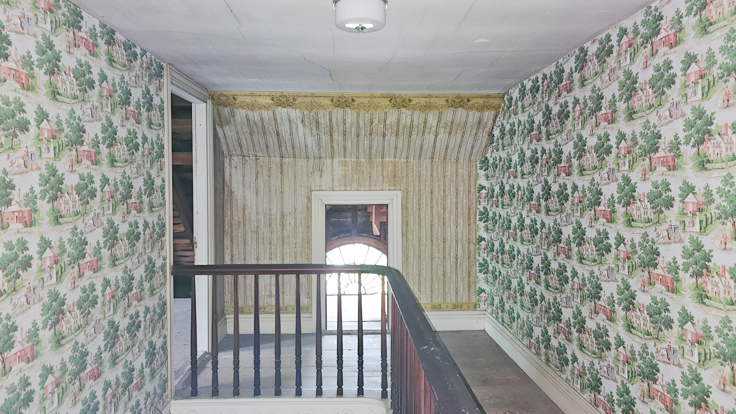 85 Main Street Thomaston, ME 04861 - Photo 11 of 58 20260630_175851