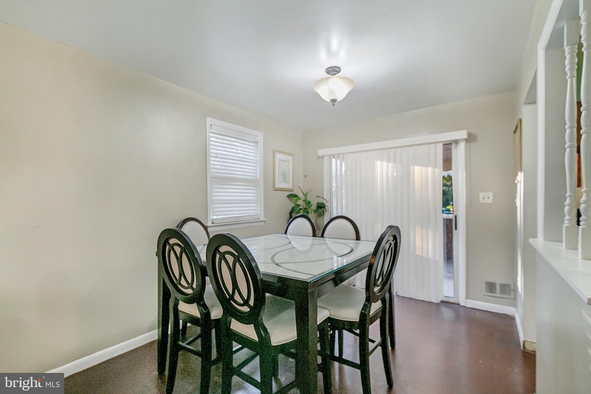 5206 Taft Road Temple Hills, MD 20748 - Photo 9 of 39 Dining Room