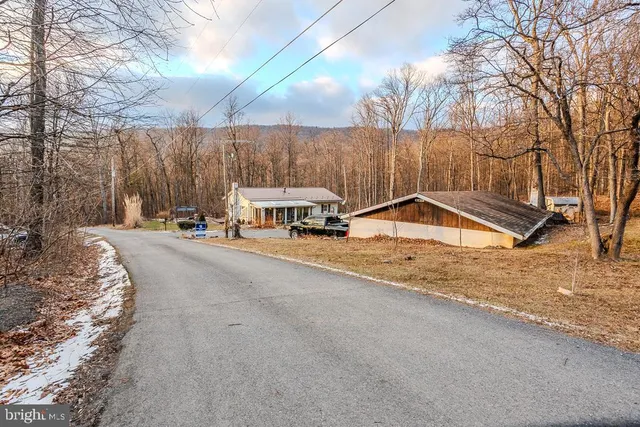 $250,000 | 30 Valley Road, Newville, PA 17241