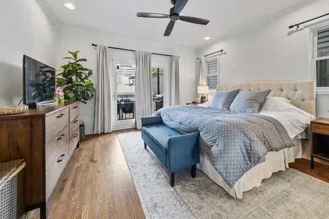 $775,000 | 2114 West Erie Street, Unit 1E, Chicago, IL 60612