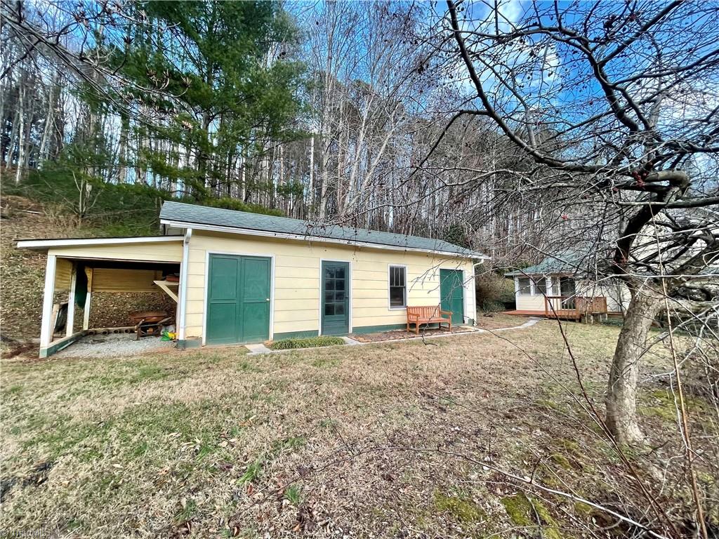 650 Carson Creek Road Lowgap, NC 27024 - Photo 33 of 39