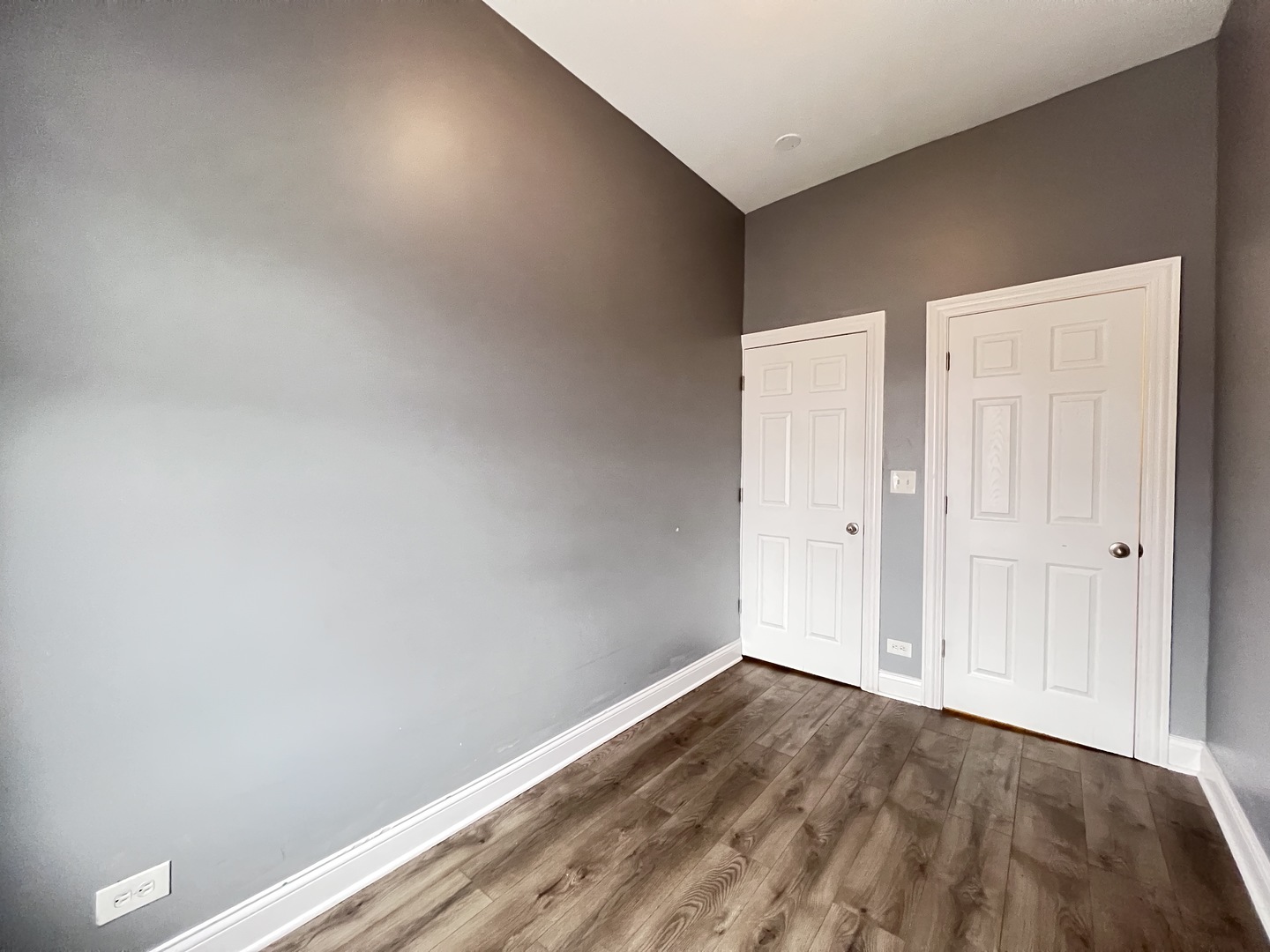 7057 South Normal Boulevard, Unit 2 Chicago, IL 60621 - Photo 16 of 46 a view of room