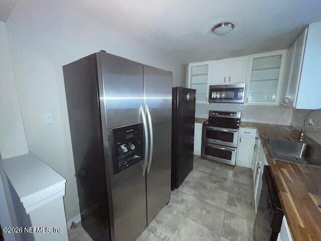 3459 Rogero Road Jacksonville, FL 32277 - Photo 5 of 15 5 Kitchen