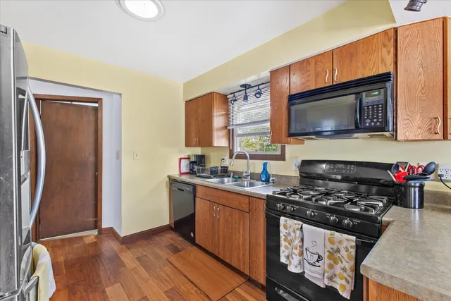 $364,900 | 4744 St Regis Drive, Mount Pleasant, WI 53403