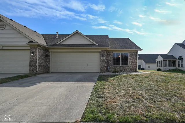 $250,000 | 1205 Whittington Drive, Brownsburg, IN 46112