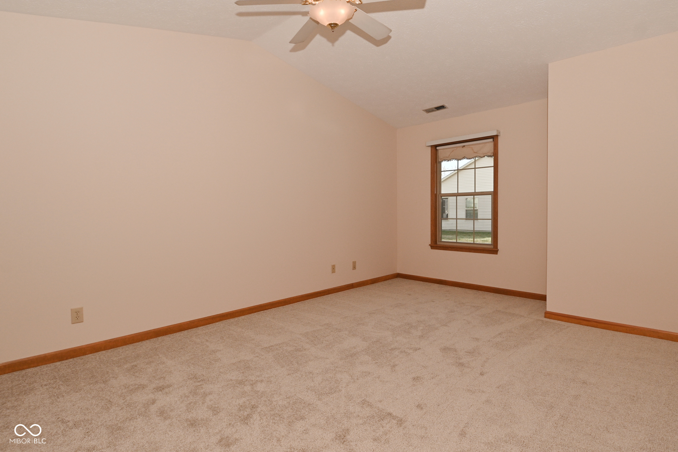 1205 Whittington Drive Brownsburg, IN 46112 - Photo 14 of 48