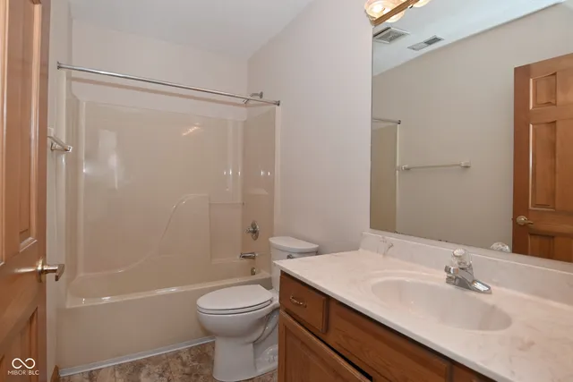 $250,000 | 1205 Whittington Drive, Brownsburg, IN 46112