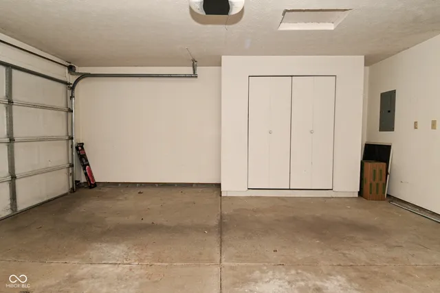 $250,000 | 1205 Whittington Drive, Brownsburg, IN 46112