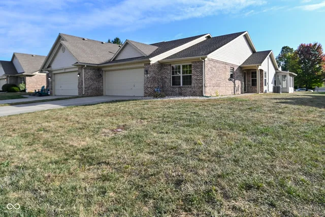 $250,000 | 1205 Whittington Drive, Brownsburg, IN 46112