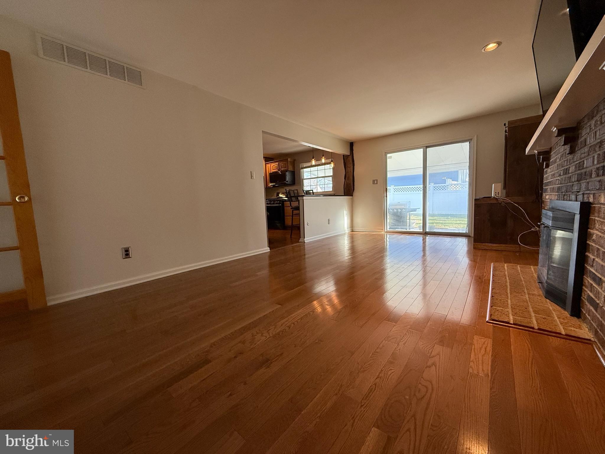 142 Fox Chase Drive Delran, NJ 08075 - Photo 8 of 26 a view of a livingroom with wooden floor and furniture