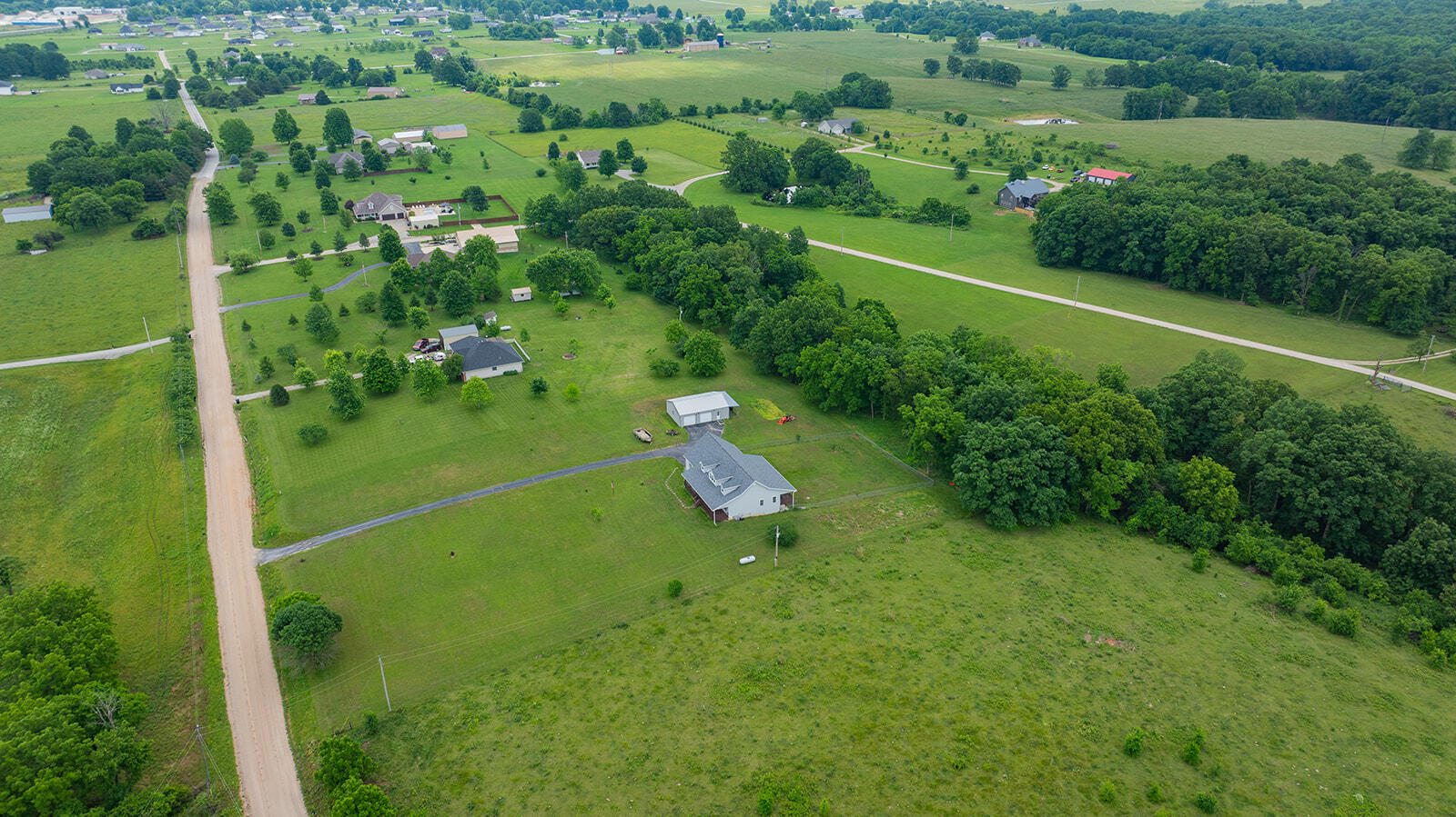 1823 Finley Falls Road Seymour, MO 65746 - Photo 64 of 74 DJI_20260527113523_0184_D
