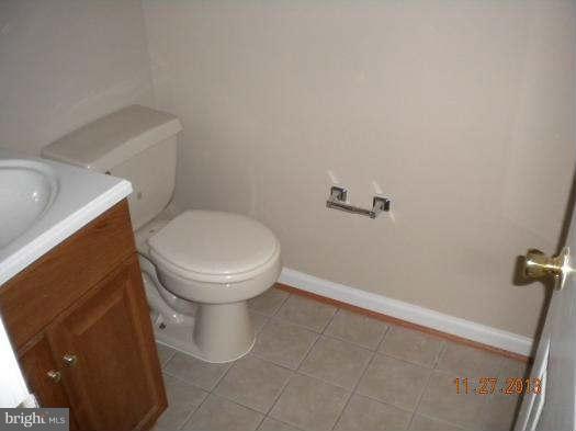 8404 Stonehouse Road Frederick, MD 21702 - Photo 12 of 16 Bath