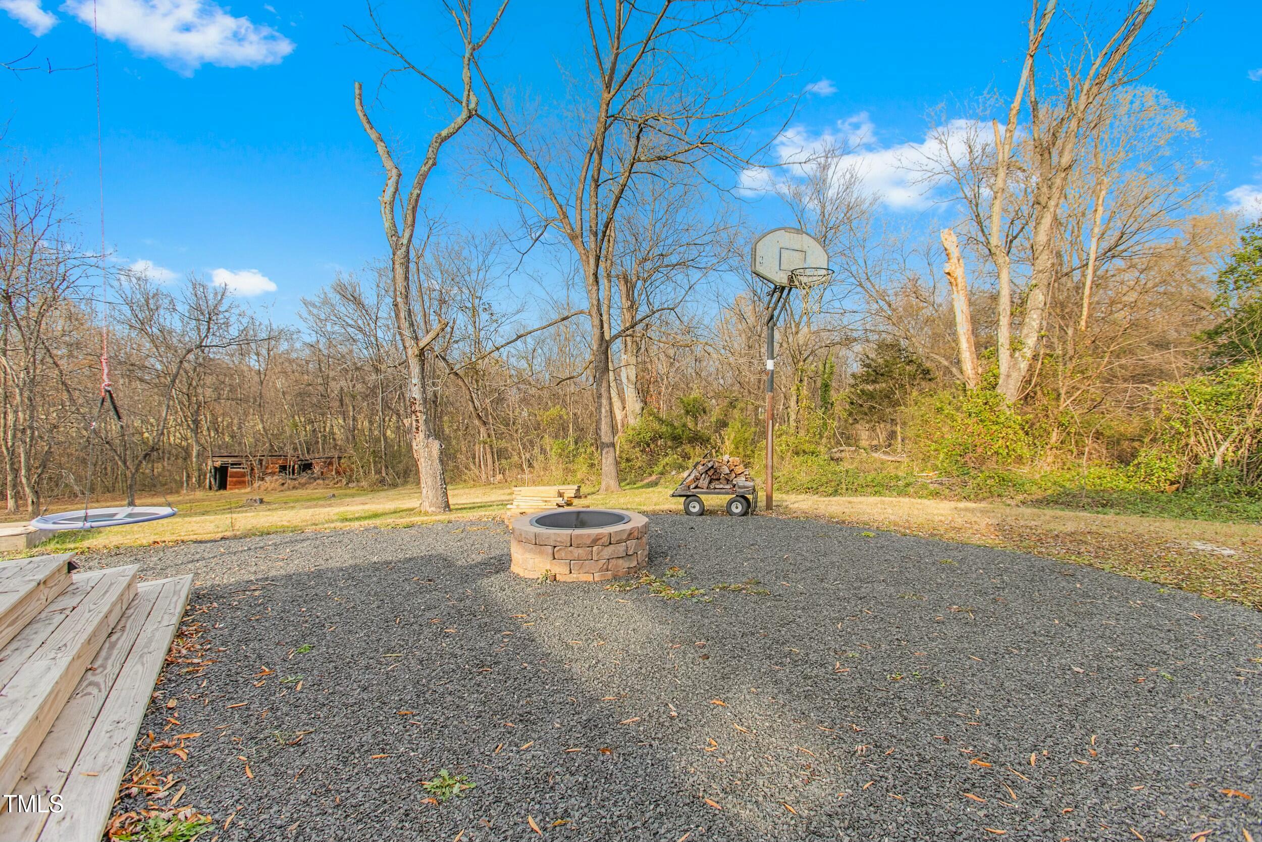 1605 East Meadow Road Eden, NC 27288 - Photo 20 of 24 tempImagesAwVNu