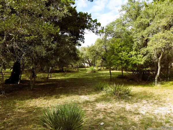 $219,995 | 164 18th Street East, Lakehills, TX 78063