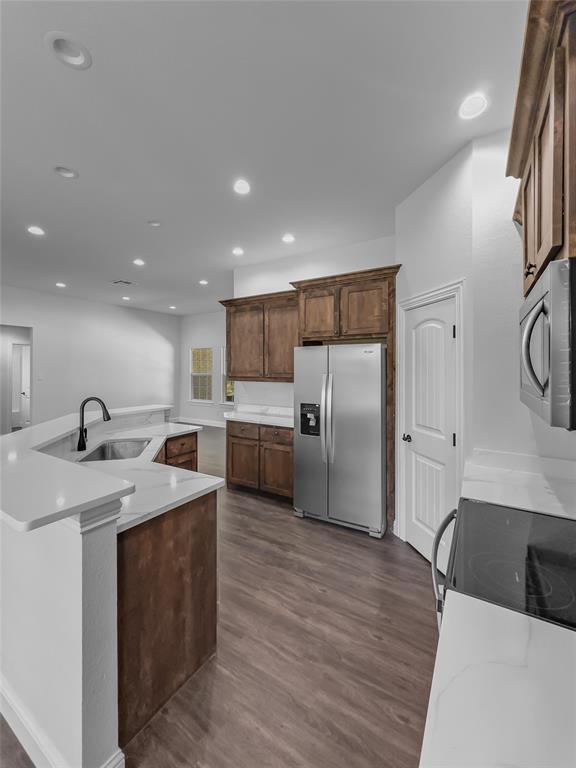 905 West Cardinal Street Ector, TX 75439 - Photo 7 of 16