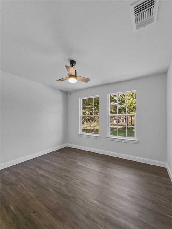 905 West Cardinal Street Ector, TX 75439 - Photo 9 of 16