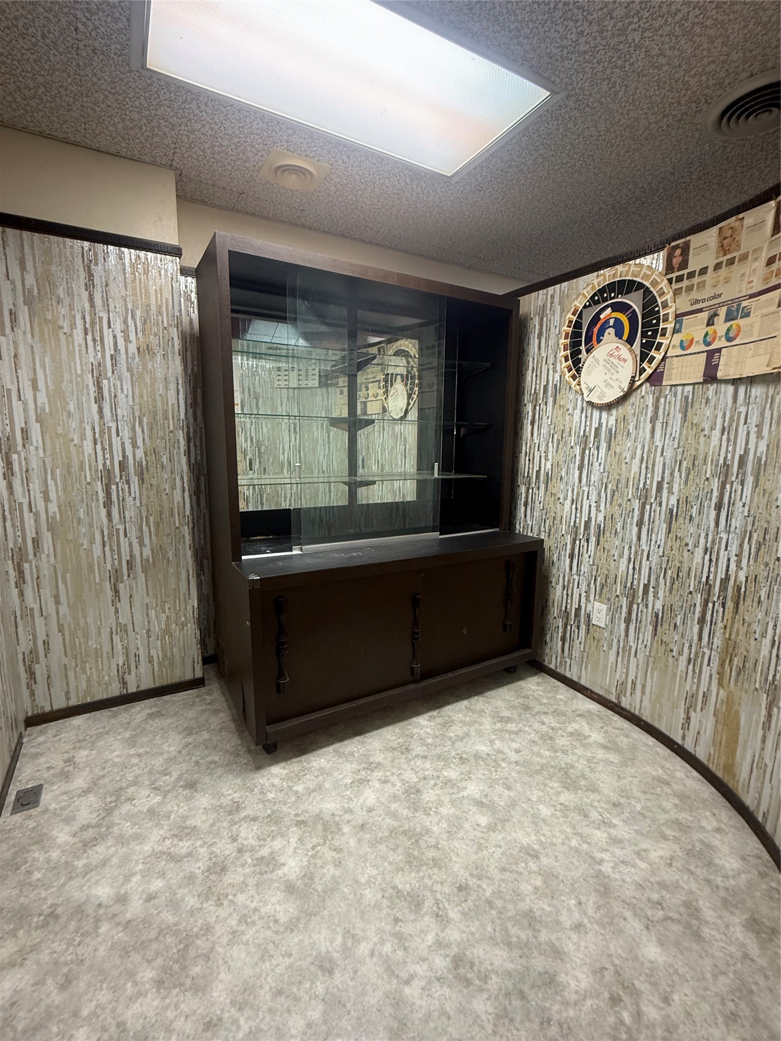 24 Washington Avenue Endicott, NY 13760 - Photo 13 of 33