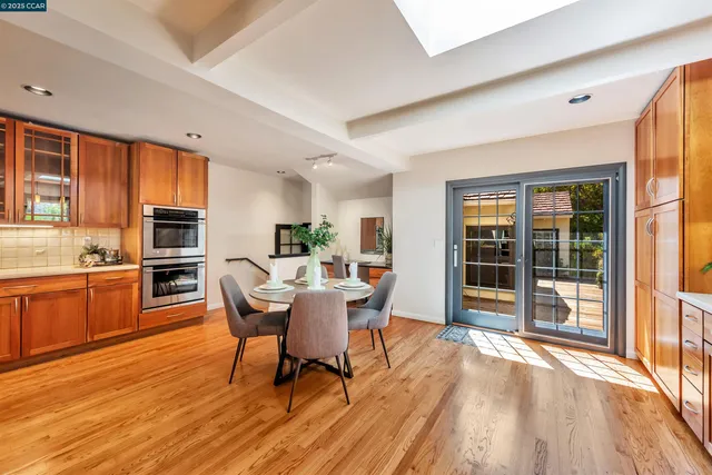 $2,500,000 | 23 El Verano, Orinda, CA 94563