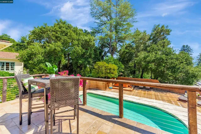 $2,500,000 | 23 El Verano, Orinda, CA 94563