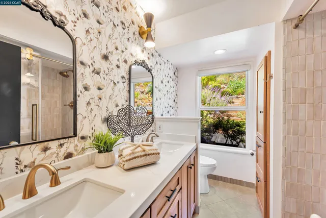 $2,500,000 | 23 El Verano, Orinda, CA 94563