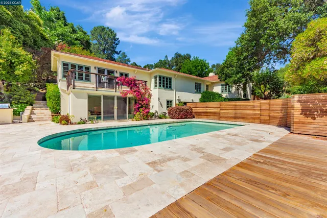 $2,500,000 | 23 El Verano, Orinda, CA 94563