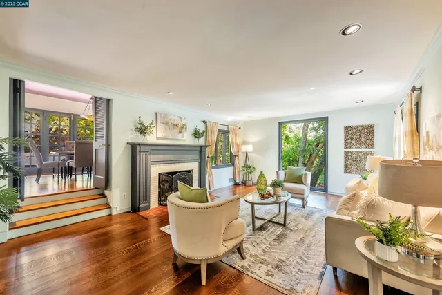 $2,500,000 | 23 El Verano, Orinda, CA 94563