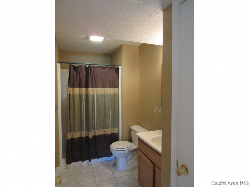 4 Rainbow Road Springfield, IL 62712 - Photo 8 of 17