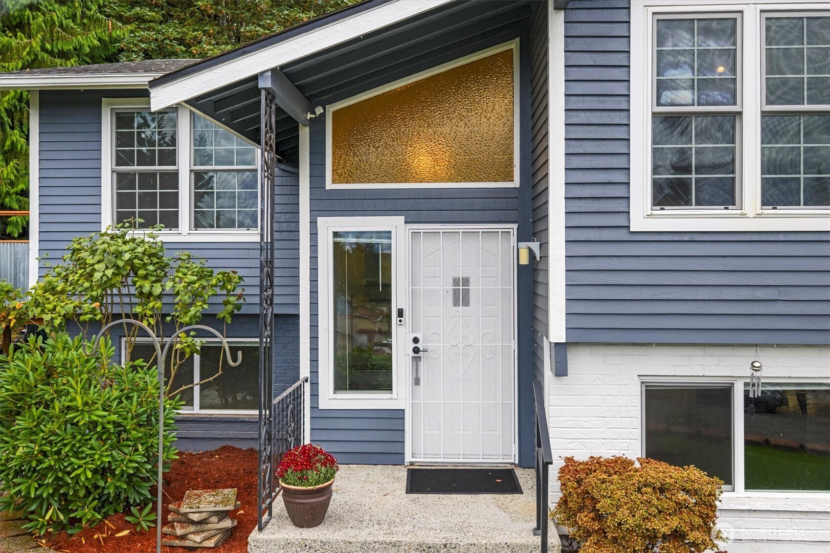 1447 20th Avenue Southwest Puyallup, WA 98371 - Photo 2 of 40