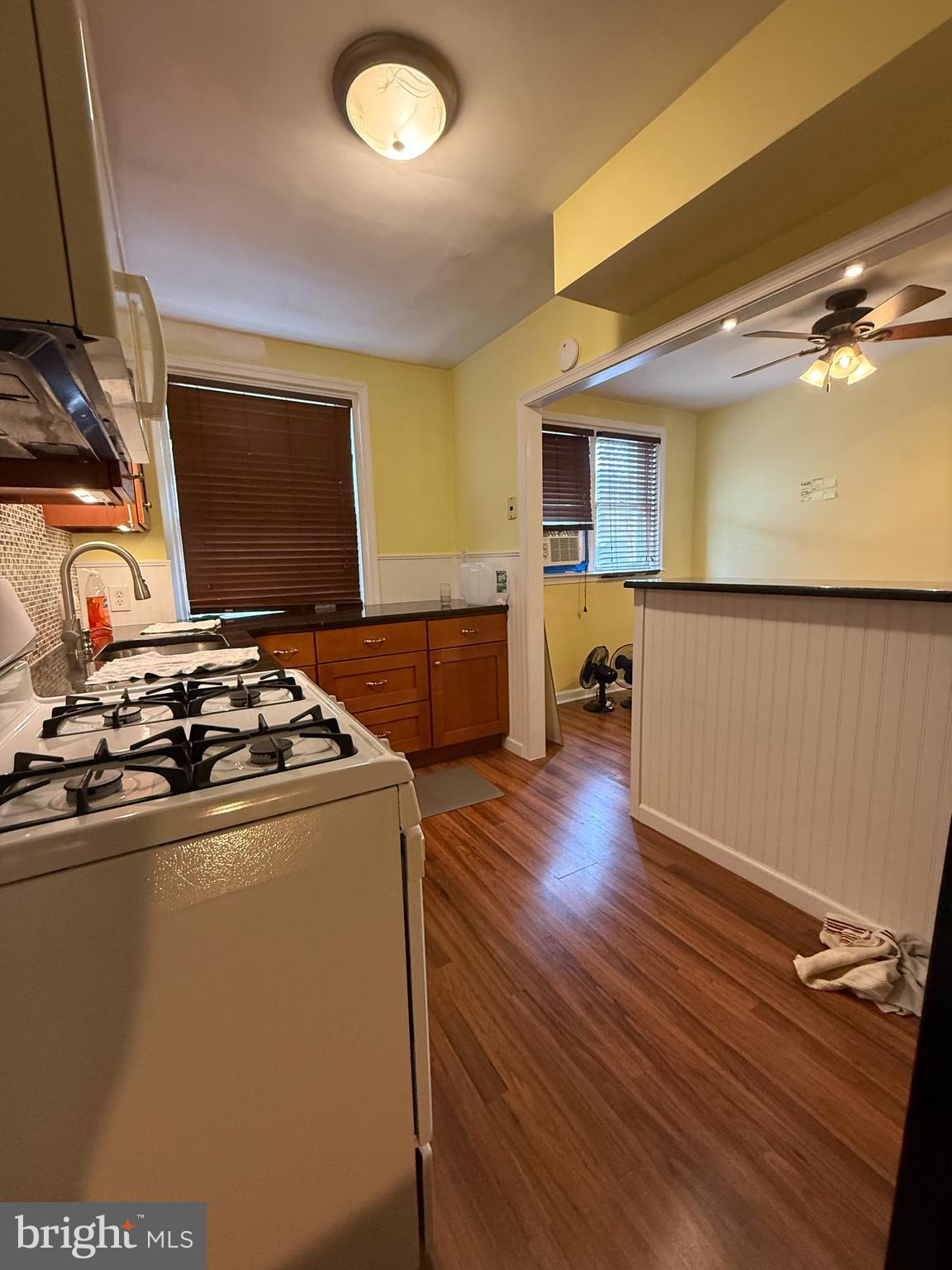8031 Terry Street Philadelphia, PA 19136 - Photo 4 of 10 a kitchen with wooden floors and appliances