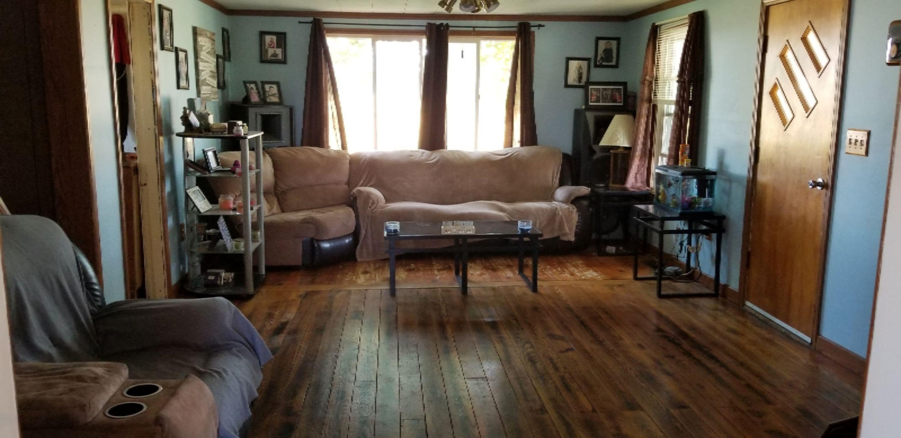 6700 Dimmers Road Reading, MI 49274 - Photo 7 of 18 Liv Room 1