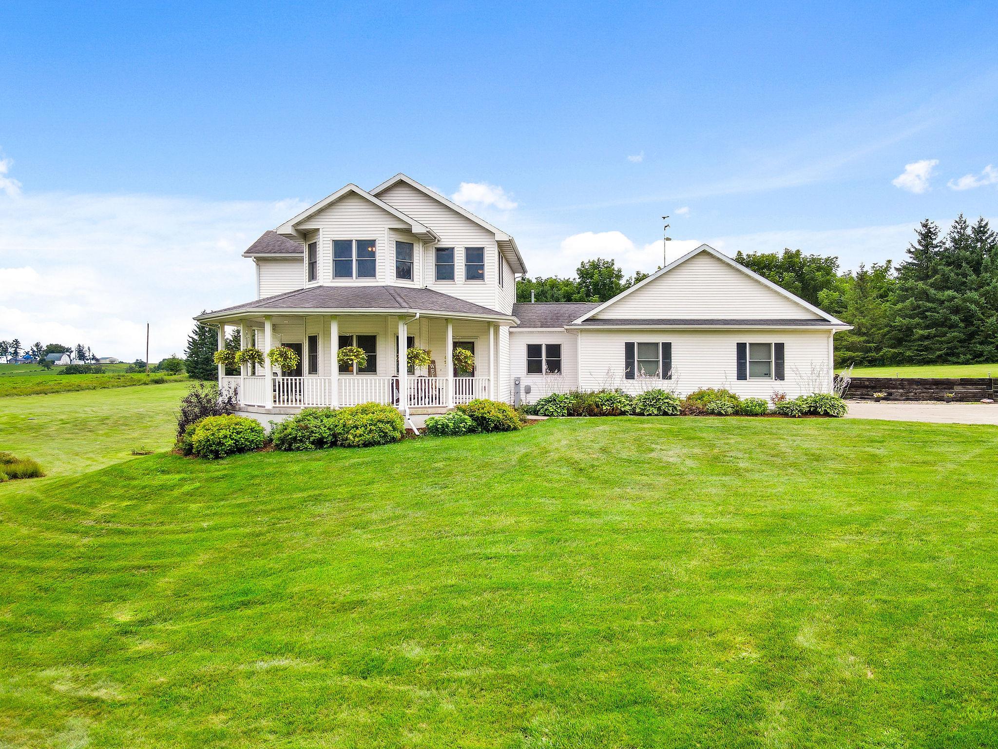 2436 School Barneveld, WI 53507 - Photo 1 of 1