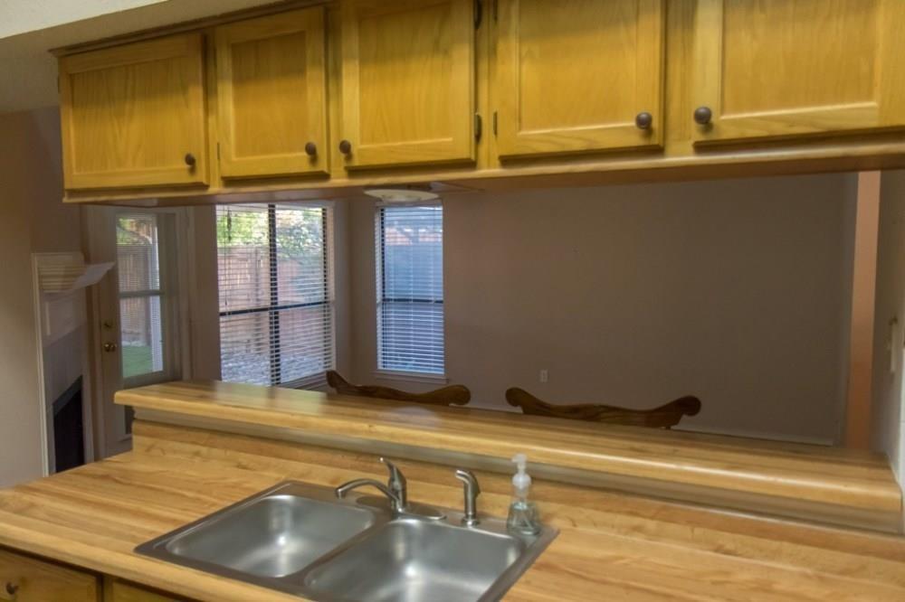 557 Grace Coppell, TX 75019 - Photo 10 of 22