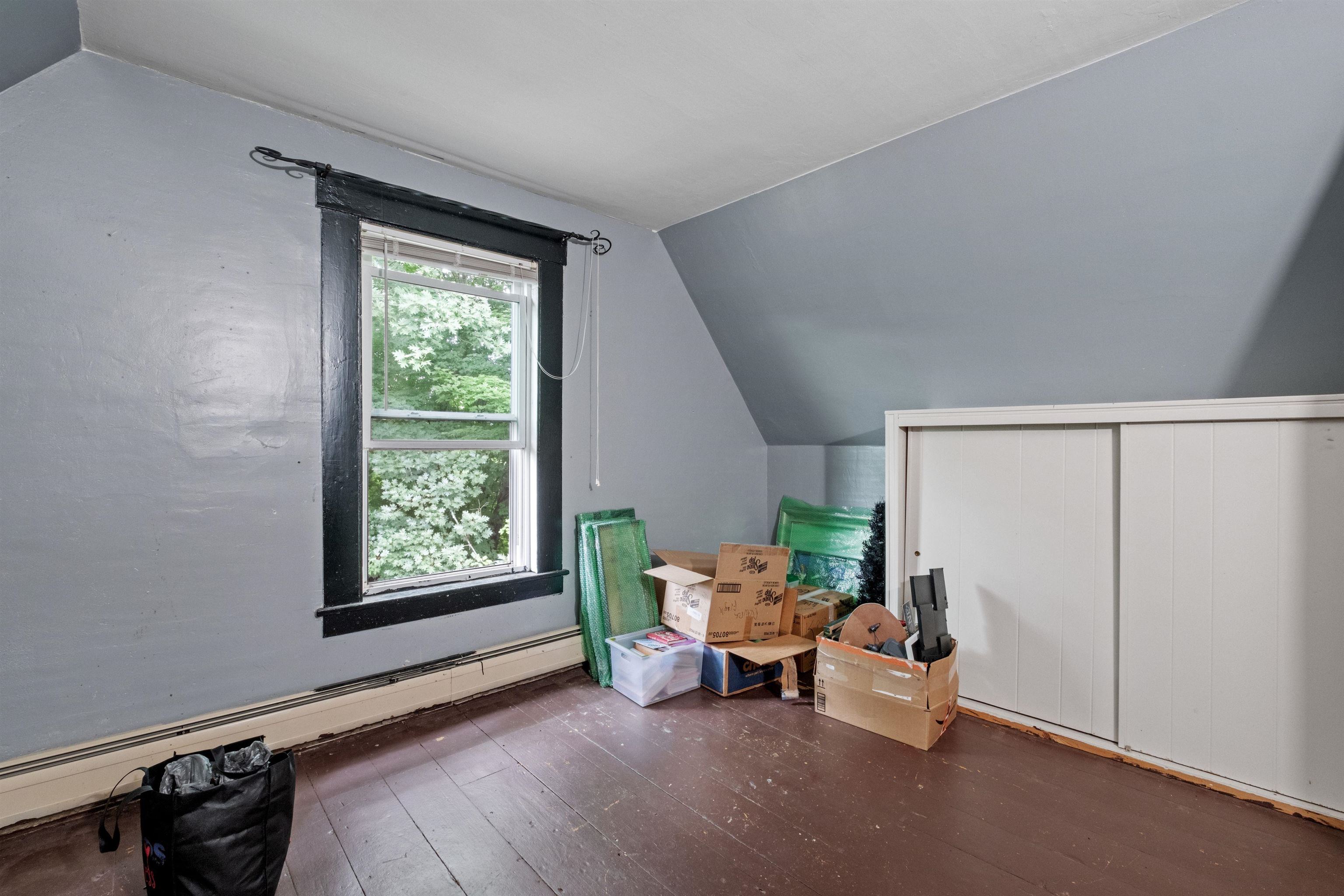 22 Russell Street Franklin, NH 03235 - Photo 12 of 40