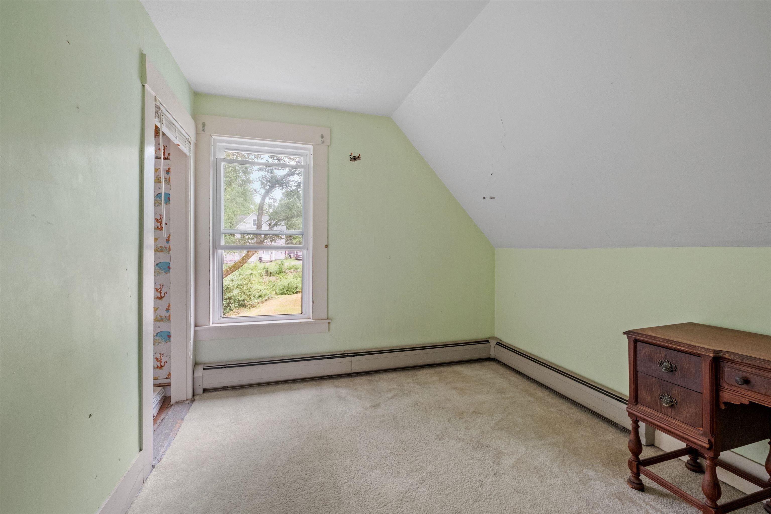22 Russell Street Franklin, NH 03235 - Photo 18 of 40