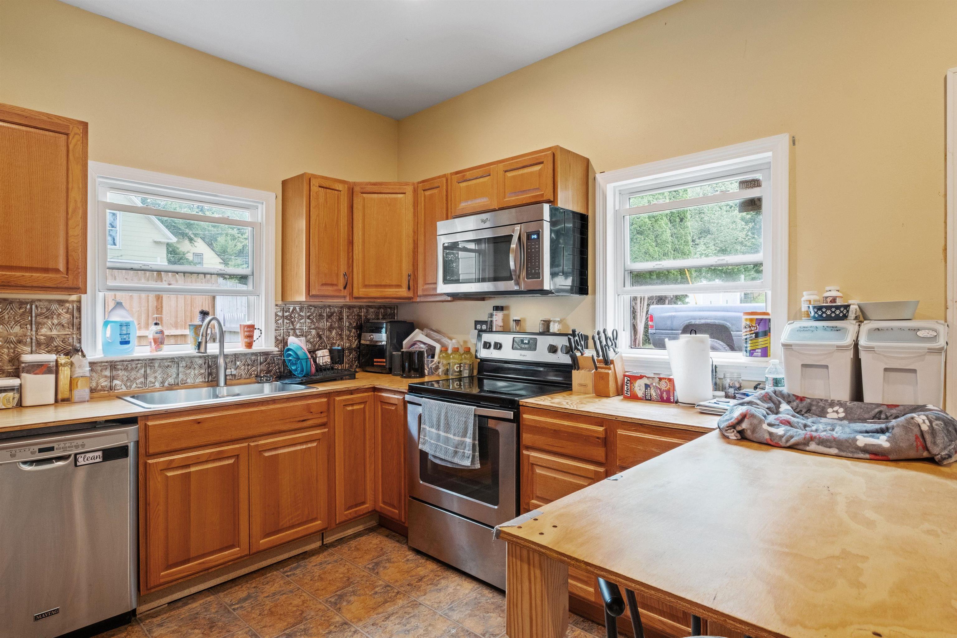 22 Russell Street Franklin, NH 03235 - Photo 24 of 40