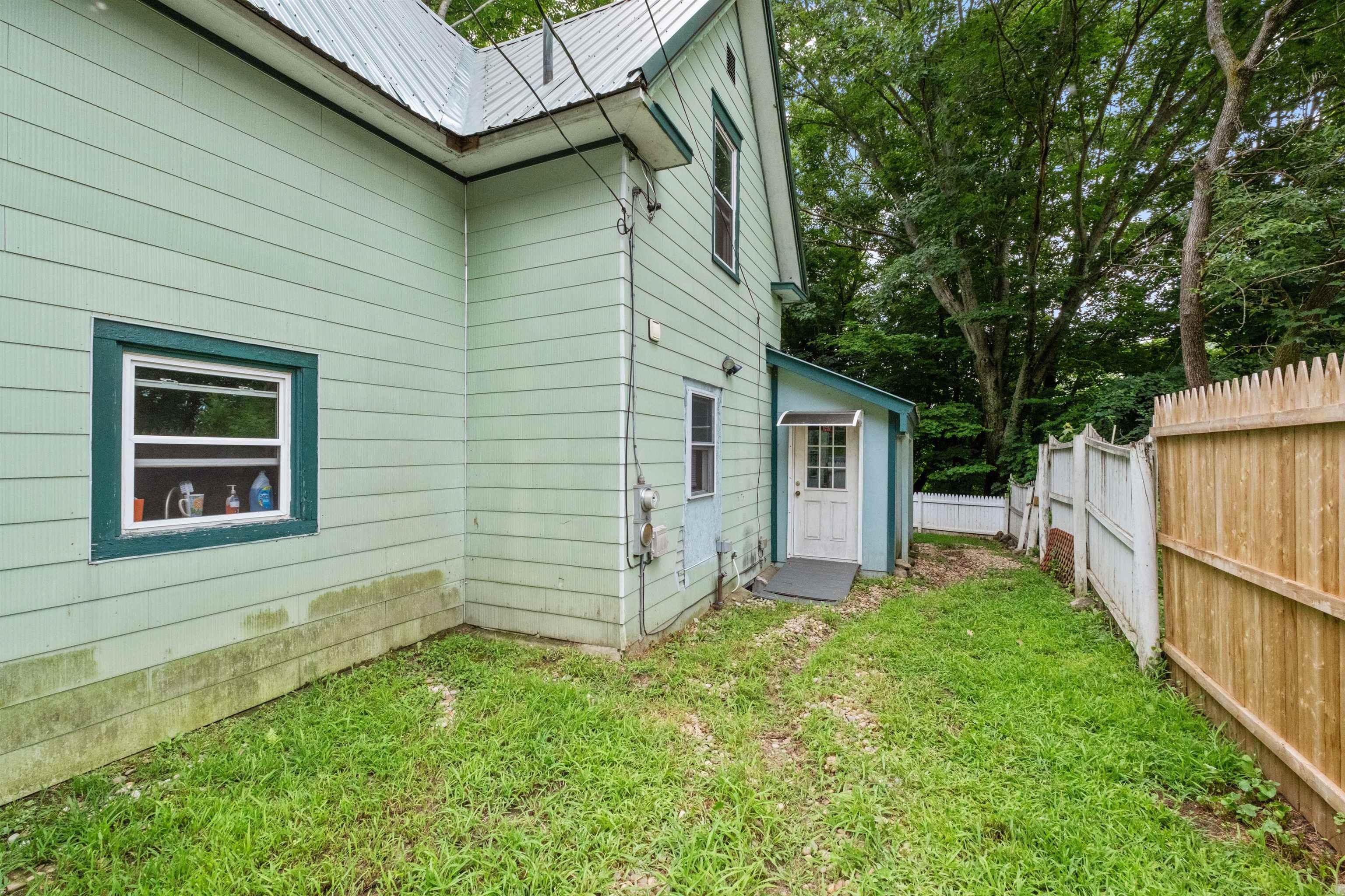 22 Russell Street Franklin, NH 03235 - Photo 29 of 40