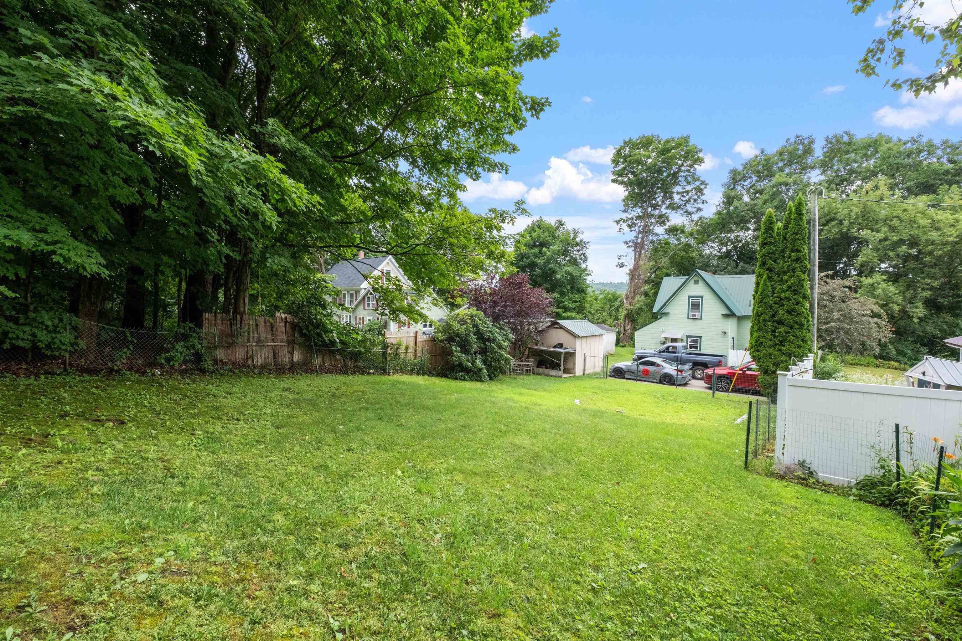22 Russell Street Franklin, NH 03235 - Photo 33 of 40