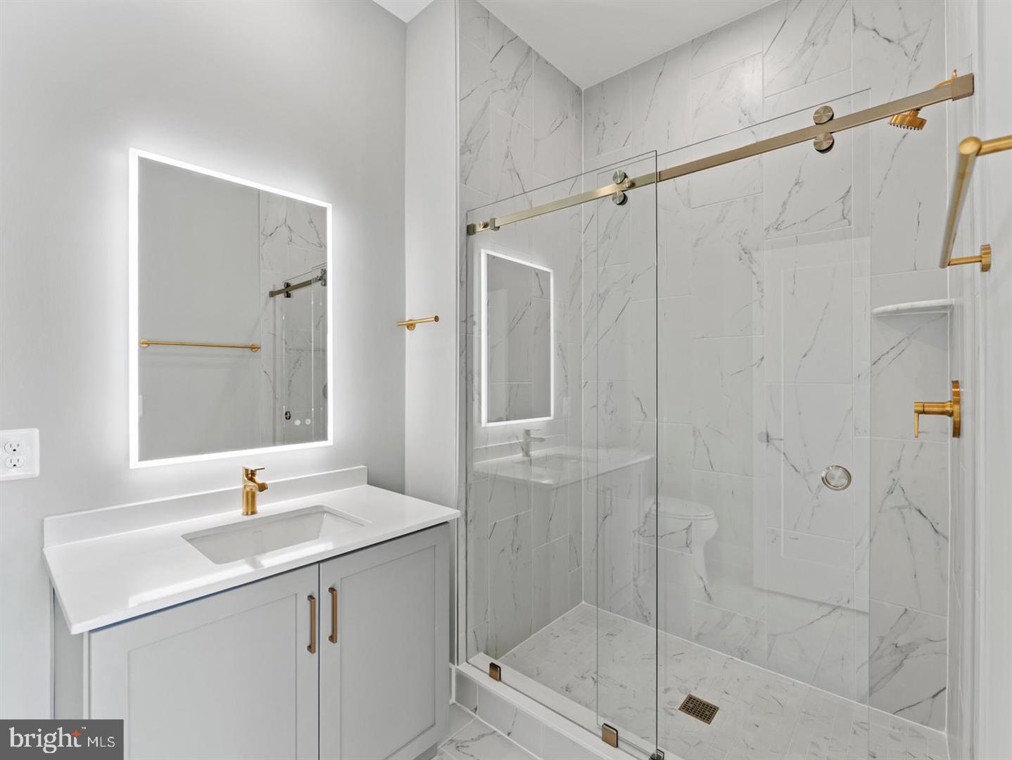 2015 Tysons Ridgeline Road Falls Church, VA 22043 - Photo 7 of 33 Gallery Image 7