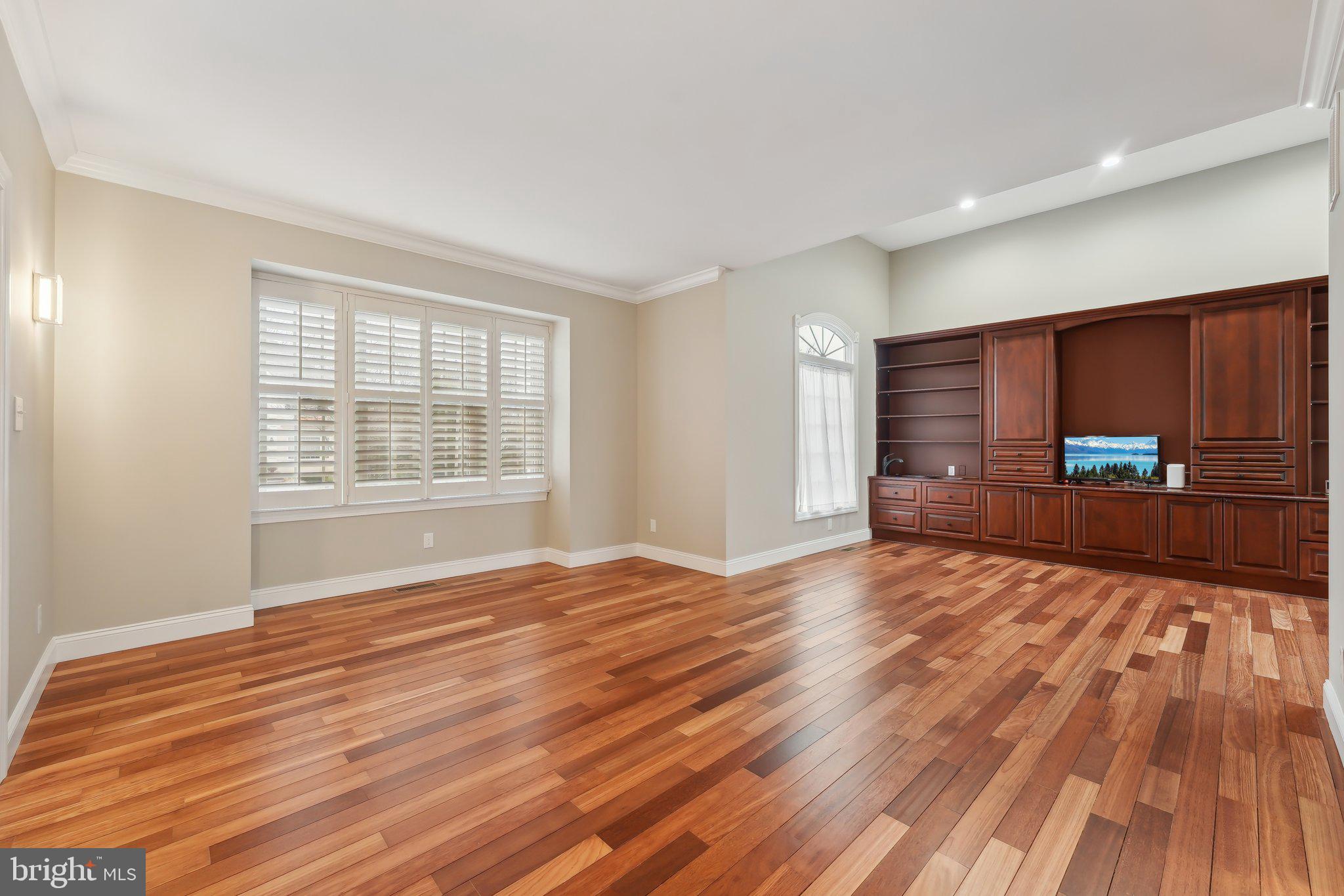 207 Summit Road Mount Laurel, NJ 08054 - Photo 20 of 57 a view of an empty room with wooden floor and a window