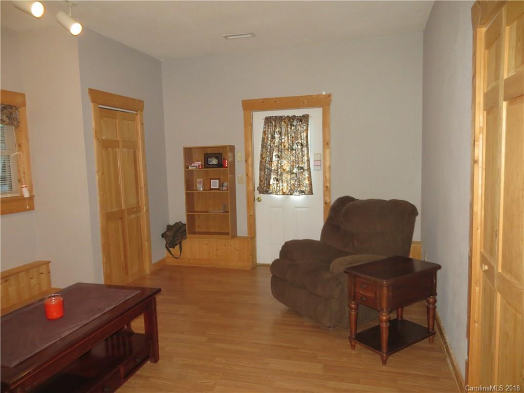 470 River Ridge Parkway Rutherfordton, NC 28139 - Photo 12 of 15 a living room with furniture and a window