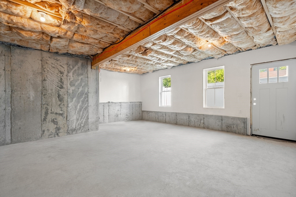 42 Lyons Street, Unit 42 Quincy, MA 02169 - Photo 32 of 41